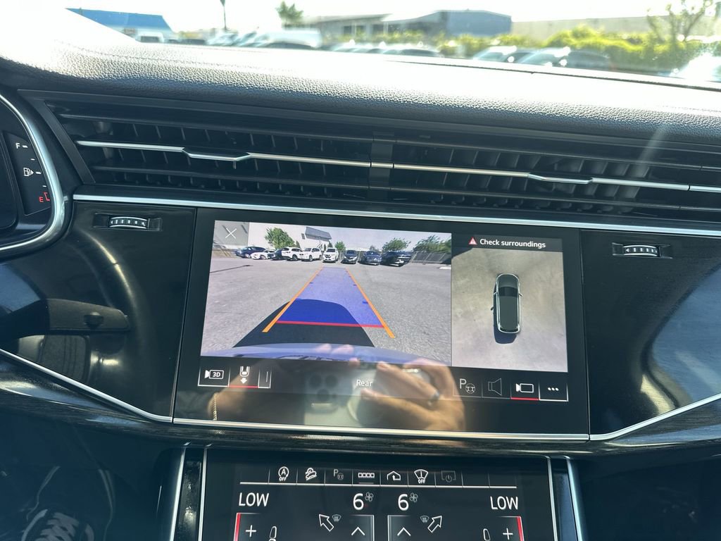 Used 2023 Audi Q7 3.0T Prestige image 25