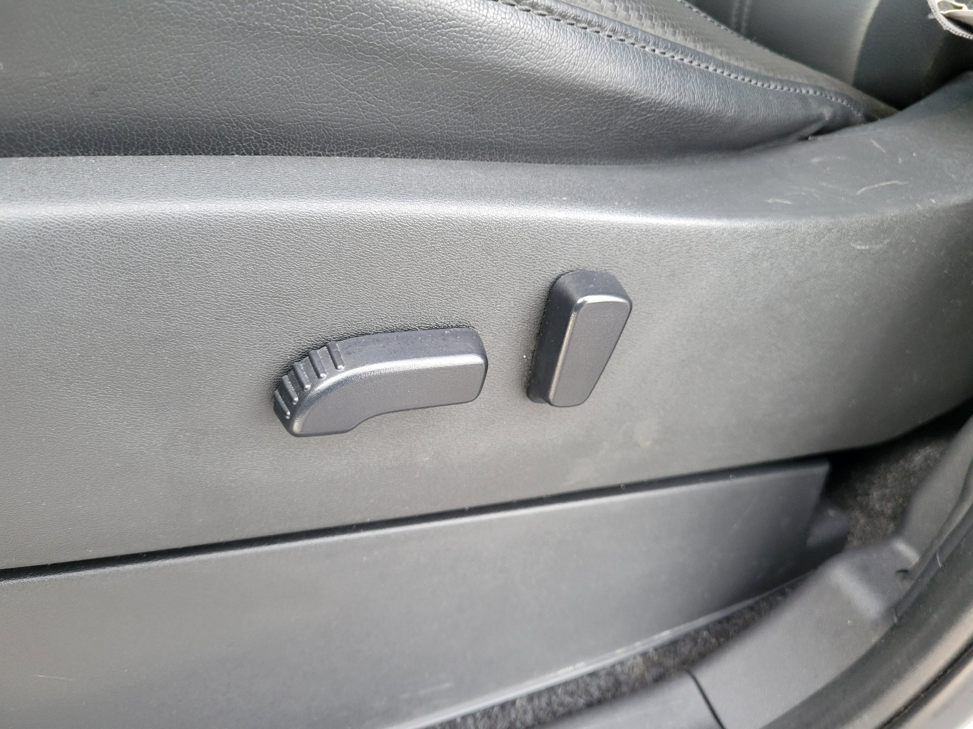 Certified 2022 Nissan Frontier PRO-4X w/ Pro-4X Premium Package image 16