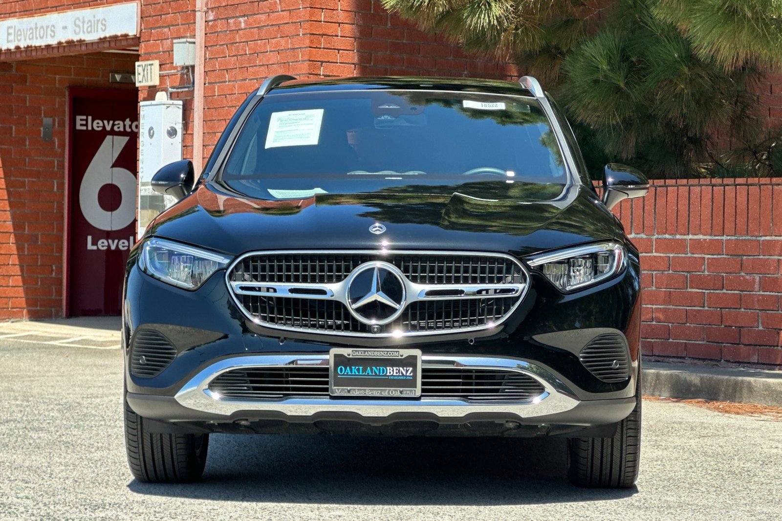 Certified 2024 Mercedes-Benz GLC 300 4MATIC image 9