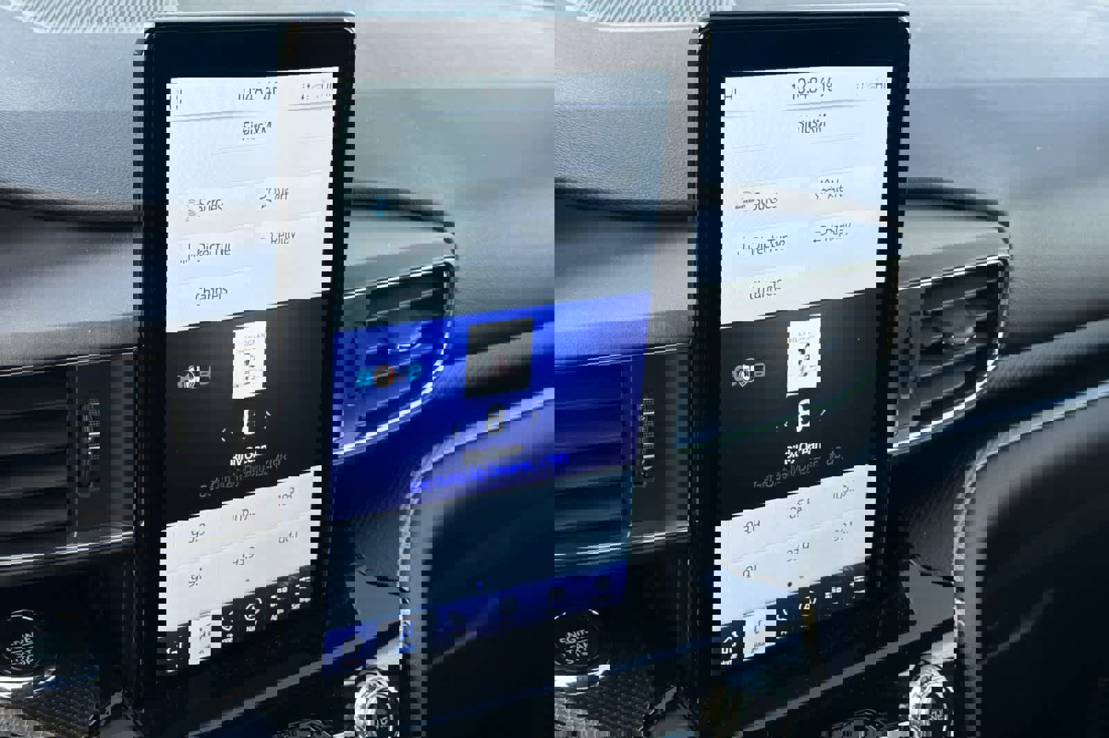 Used 2023 Ford Explorer ST w/ Equipment Group 401A AWD/4WD image 19