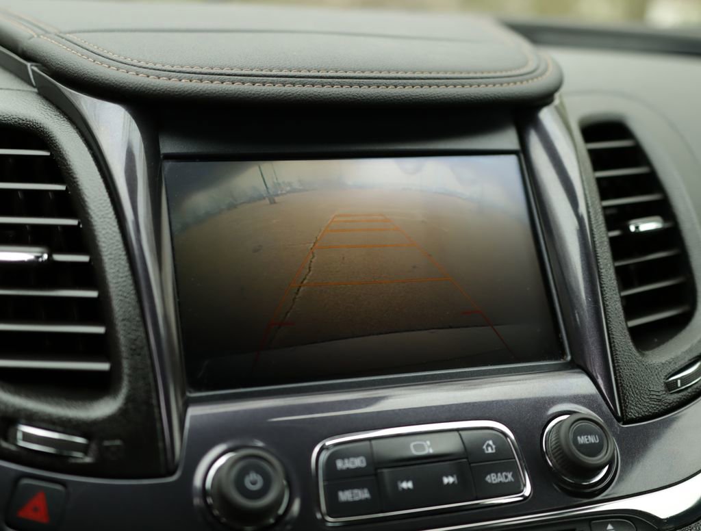 Used 2016 Chevrolet Impala LTZ image 16