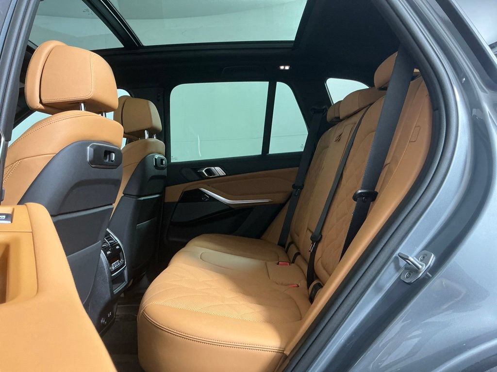 New 2026 BMW X5 xDrive40i w/ Climate Comfort Package AWD/4WD image 29