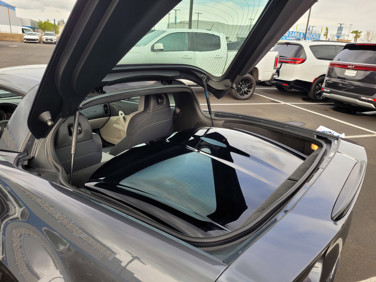 Used 2013 Chevrolet Corvette Grand Sport w/ 2LT Preferred Equipment Group image 27