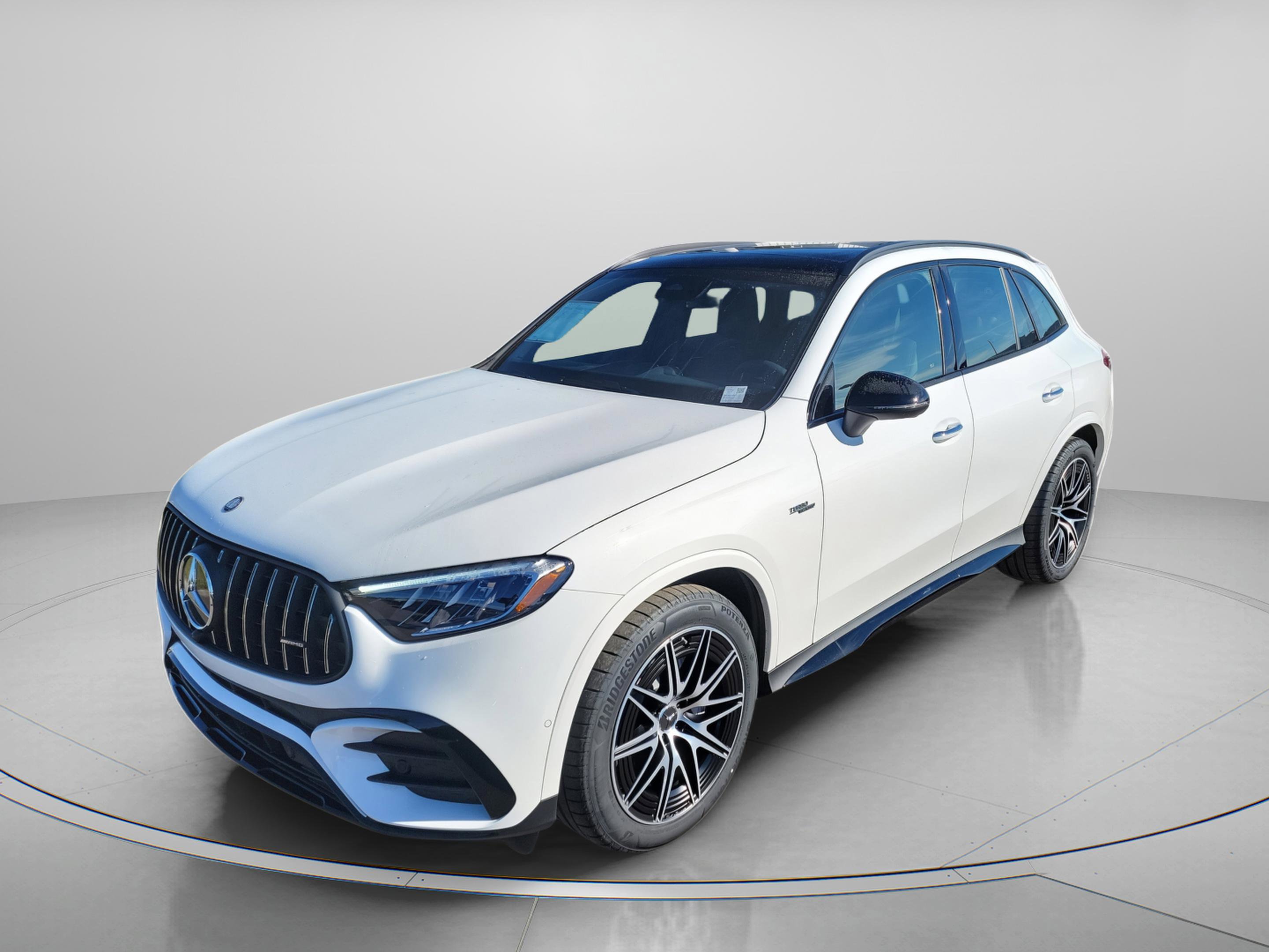 New 2026 Mercedes-Benz GLC 43 AMG 4MATIC image 2