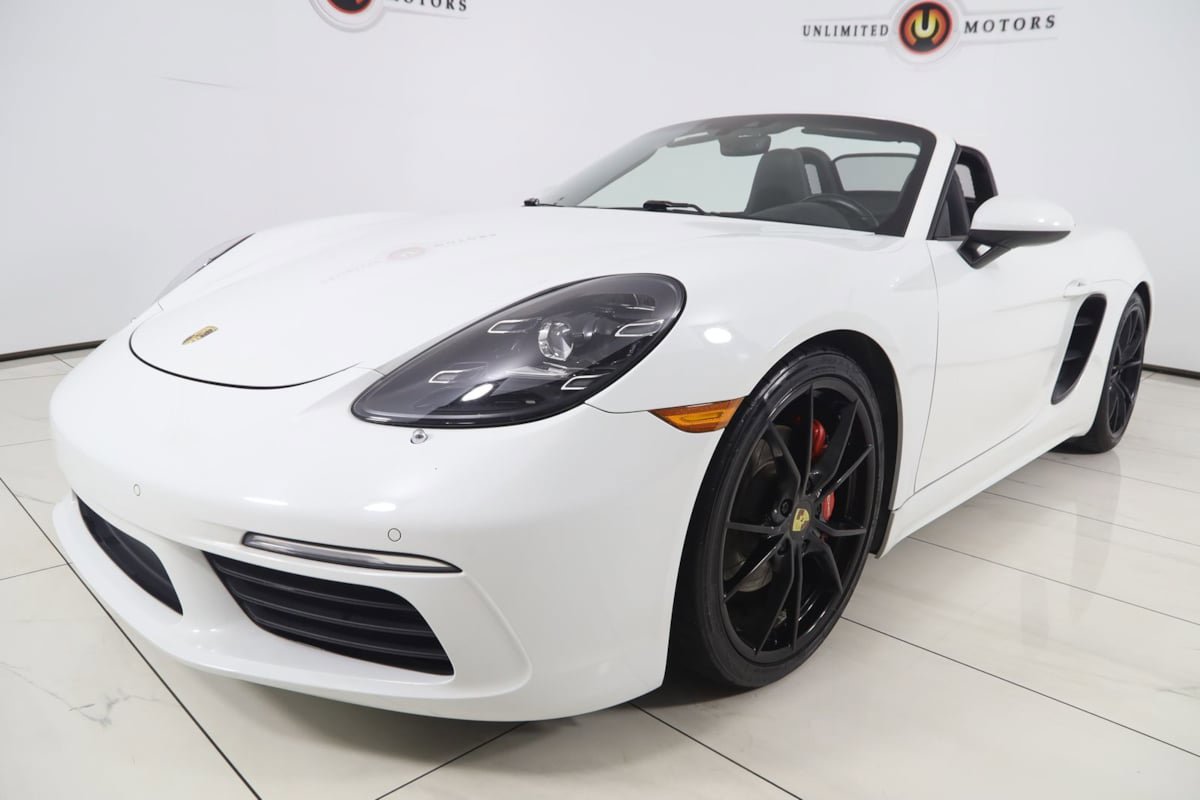 Used 2017 Porsche 718 Boxster S RWD image 75