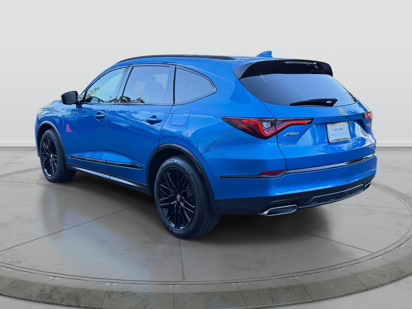Used 2026 Acura MDX A-Spec w/ Advance Package AWD/4WD image 4