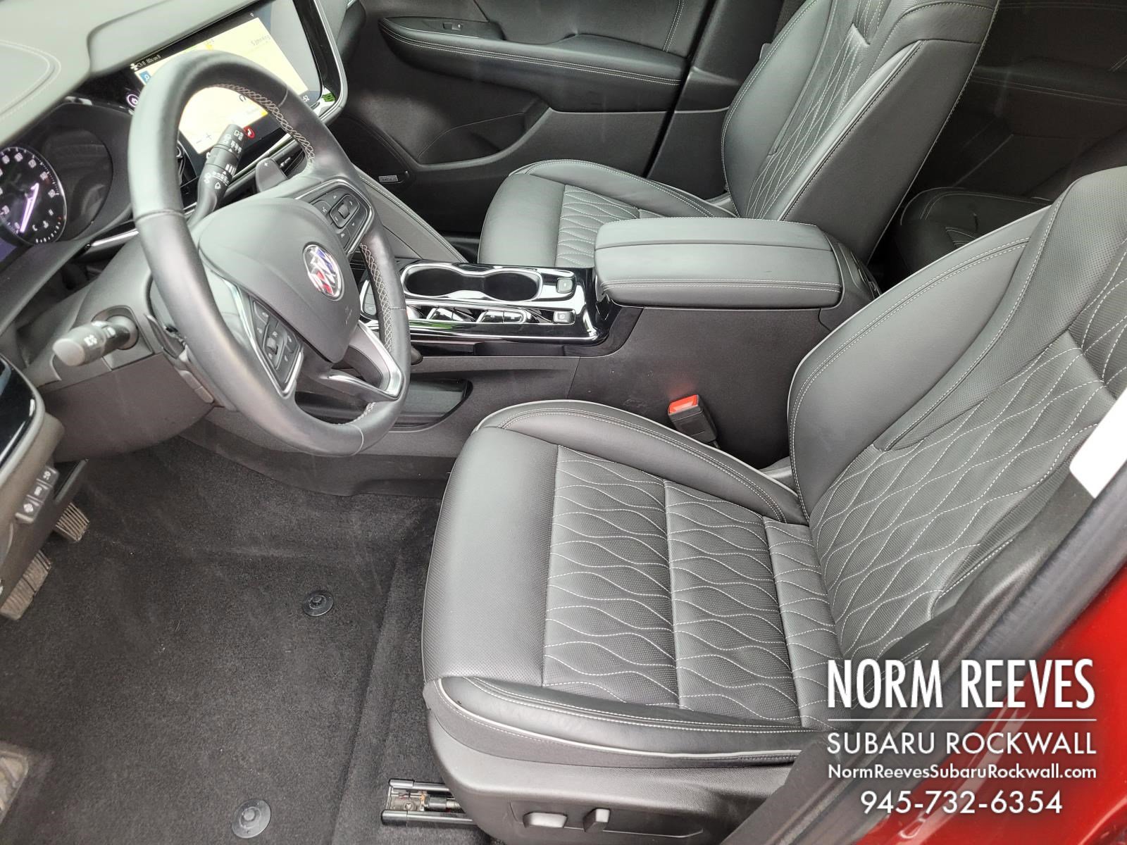 Used 2022 Buick Envision Avenir w/ Technology Package II image 3