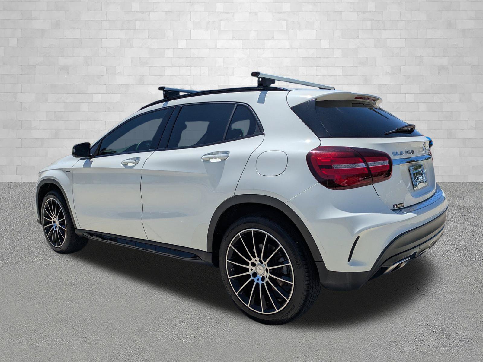 Used 2018 Mercedes-Benz GLA 250 image 4