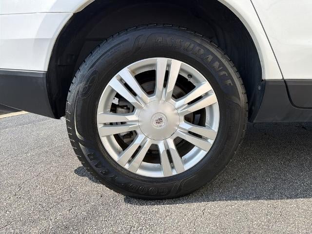 Used 2016 Cadillac SRX Luxury w/ Driver Awareness Package FWD image 17