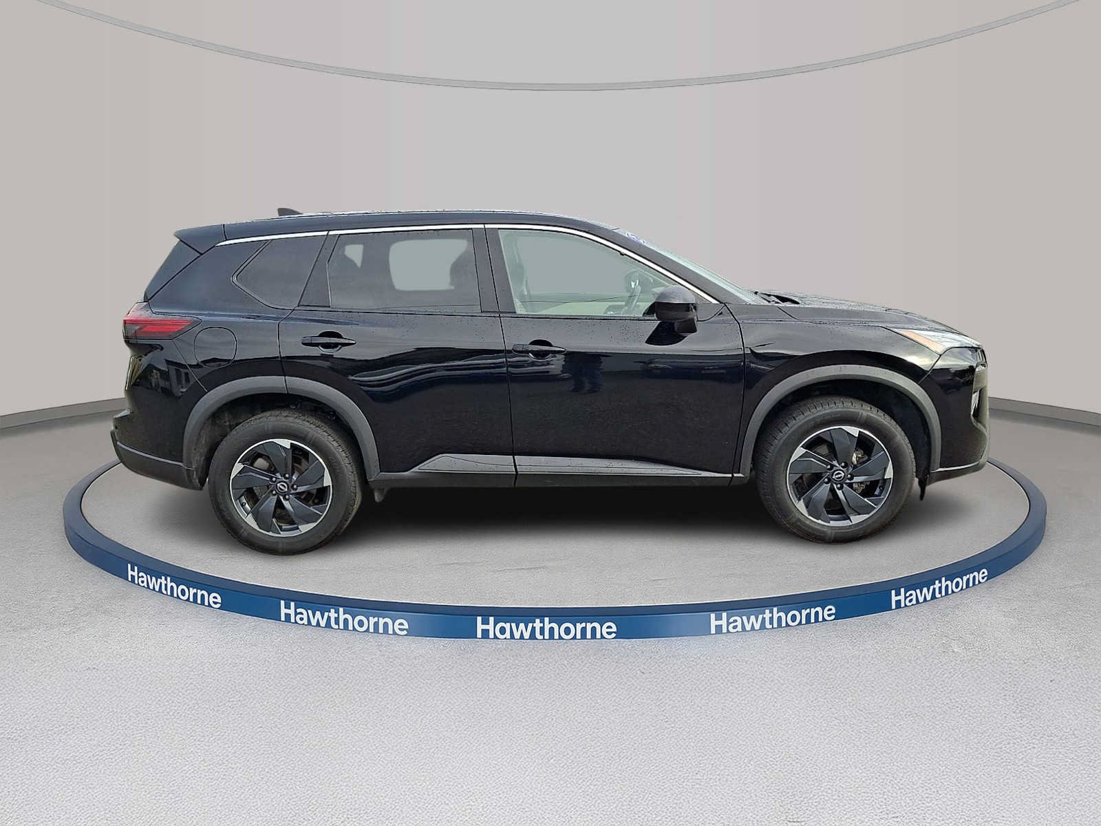 Used 2025 Nissan Rogue SV AWD/4WD image 7