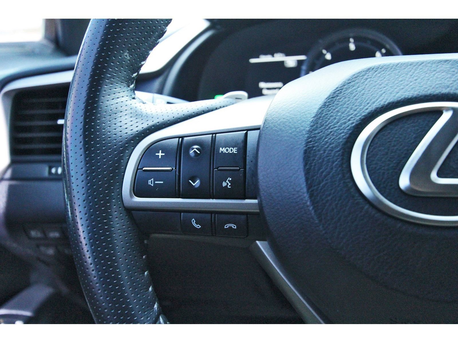 Used 2022 Lexus RX 350 F Sport w/ Accessory Package image 22