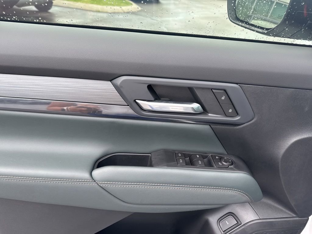 New 2026 GMC Terrain AT4 w/ Technology Package II image 15