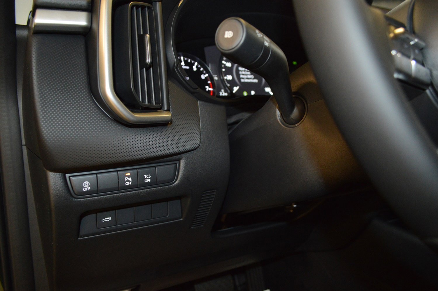 New 2026 MAZDA CX-50 AWD 2.5 S w/ Preferred Pkg image 16