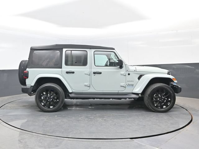 Used 2023 Jeep Wrangler Unlimited Sahara w/ Cold Weather Group AWD/4WD image 3