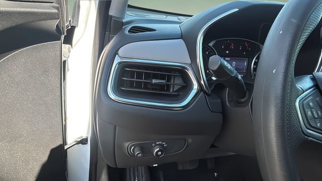 Used 2022 Chevrolet Equinox LS w/ LS Convenience Package FWD image 20