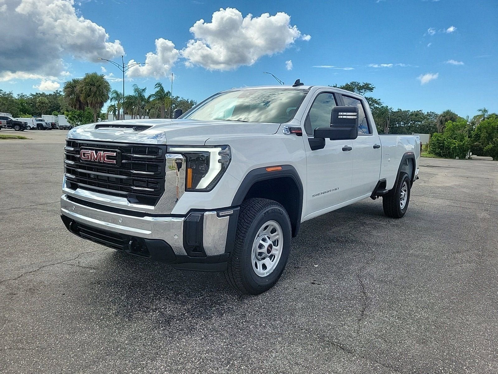 New 2026 GMC Sierra 3500 Pro image 4
