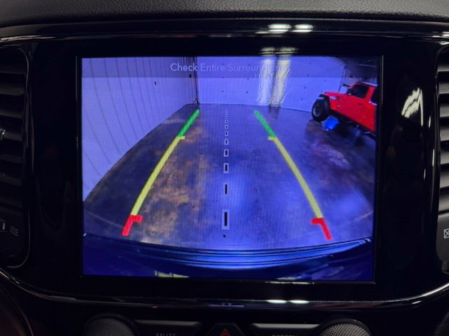 Used 2019 Jeep Grand Cherokee Altitude AWD/4WD image 39