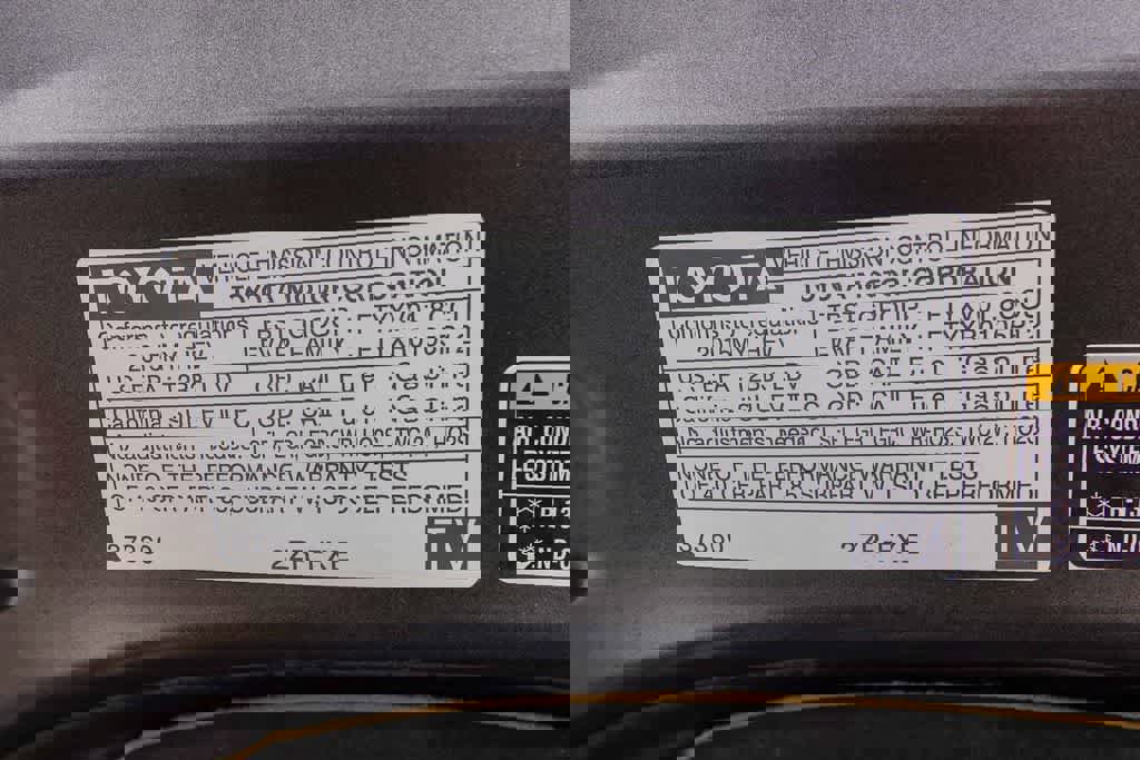 Used 2015 Toyota Prius V Four image 27