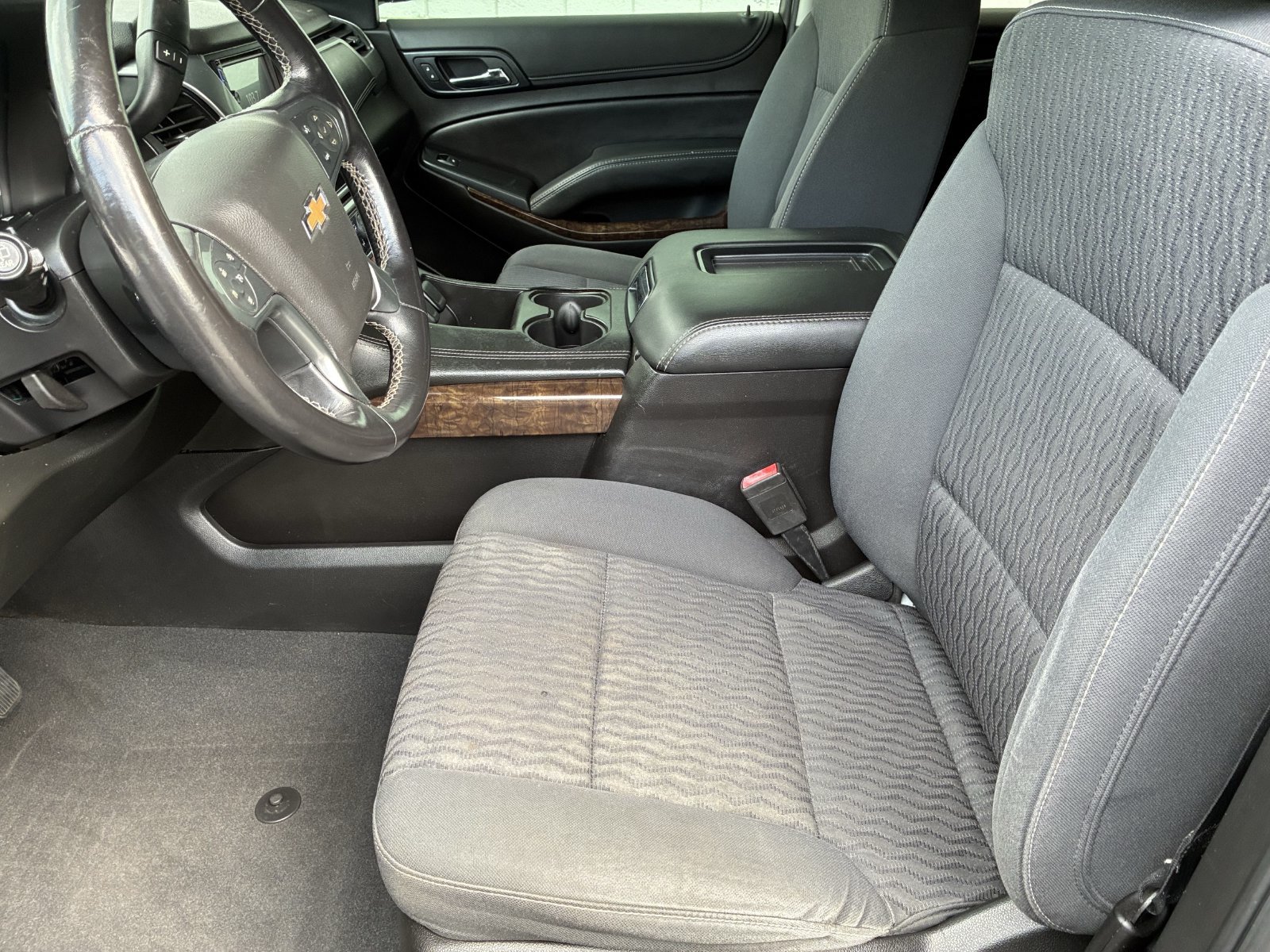 Used 2019 Chevrolet Tahoe LS w/ Enhanced Driver Alert Package RWD image 20