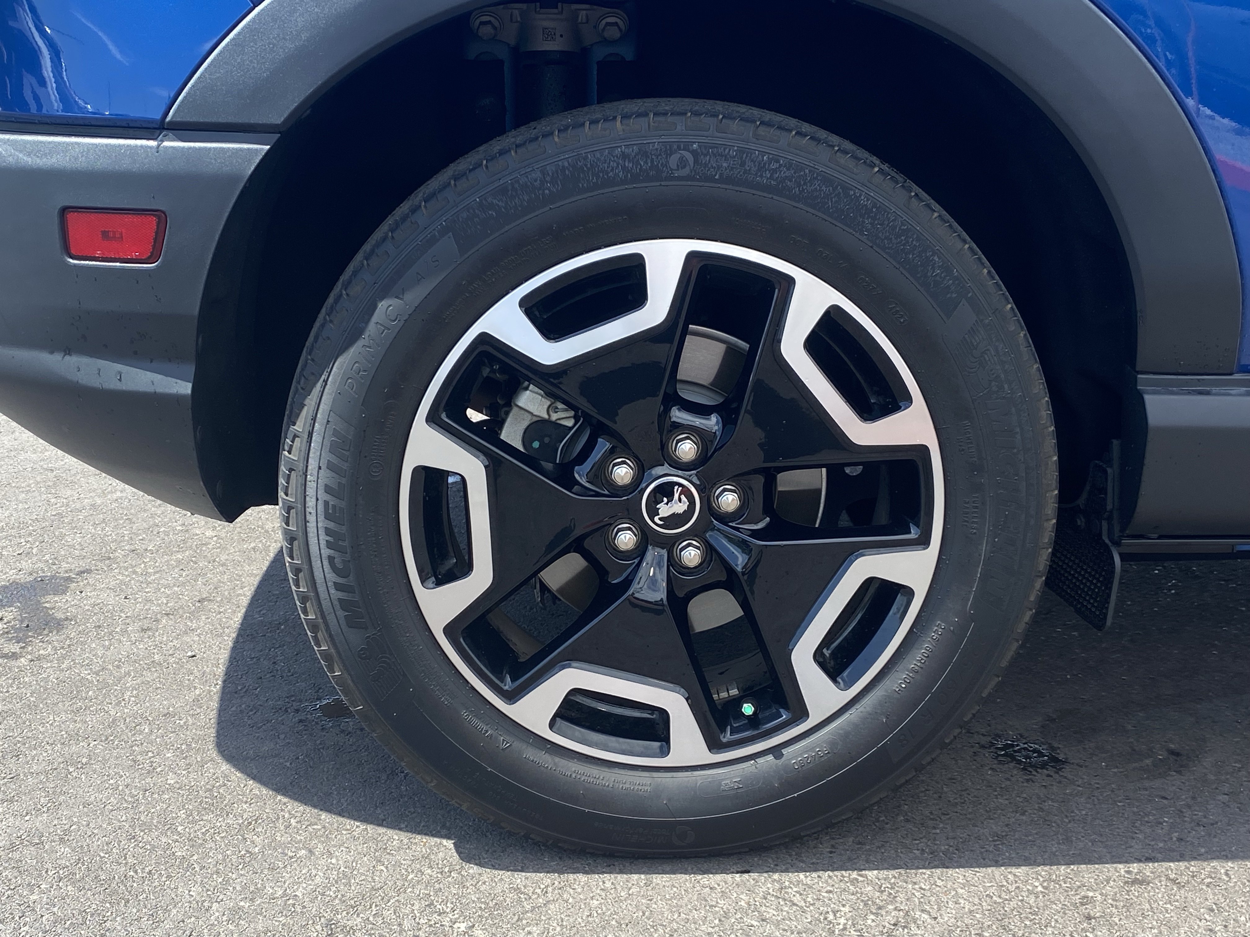 Used 2024 Ford Bronco Sport Outer Banks w/ Tech Package AWD/4WD image 9