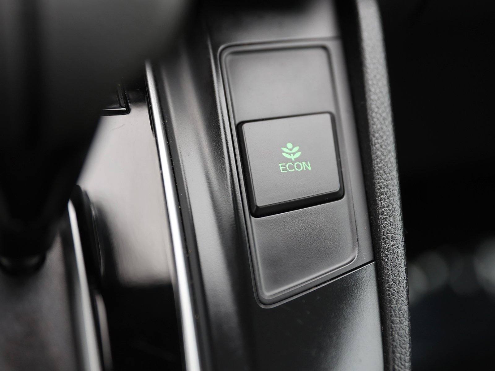 Used 2017 Honda CR-V EX image 28