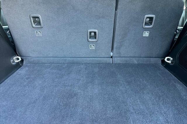 New 2025 Jeep Grand Cherokee Limited 4xe image 12