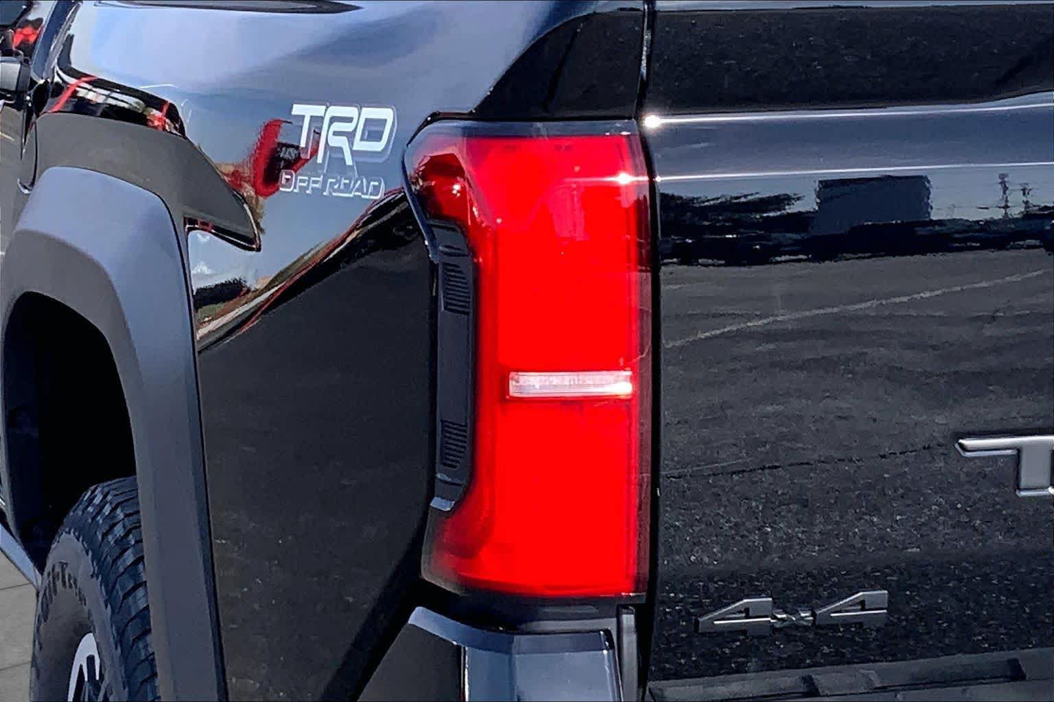 New 2026 Toyota Tacoma TRD Off-Road AWD/4WD image 14