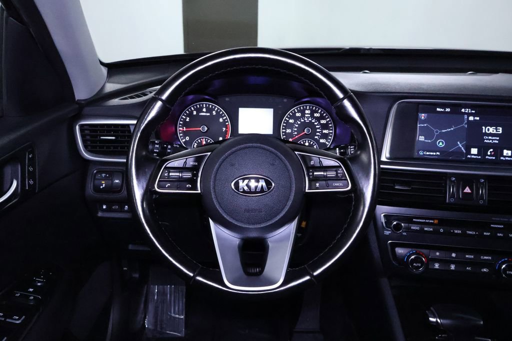 Used 2020 Kia Optima Premium image 19
