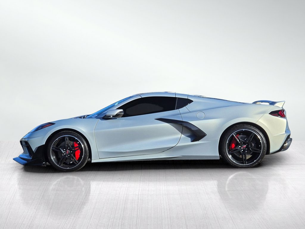 Used 2022 Chevrolet Corvette Stingray Premium Cpe w/ Z51 Performance Package RWD image 7