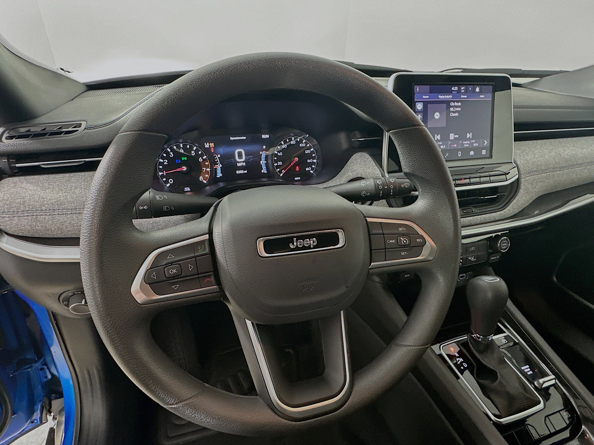 Certified 2025 Jeep Compass Sport image 11