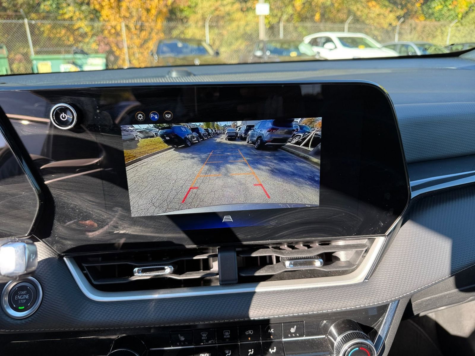 Used 2025 Chevrolet Equinox LT image 17