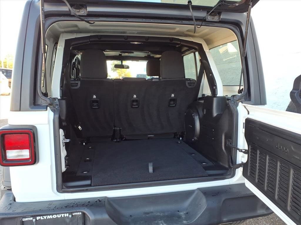 Used 2018 Jeep Wrangler Unlimited Sport S image 30