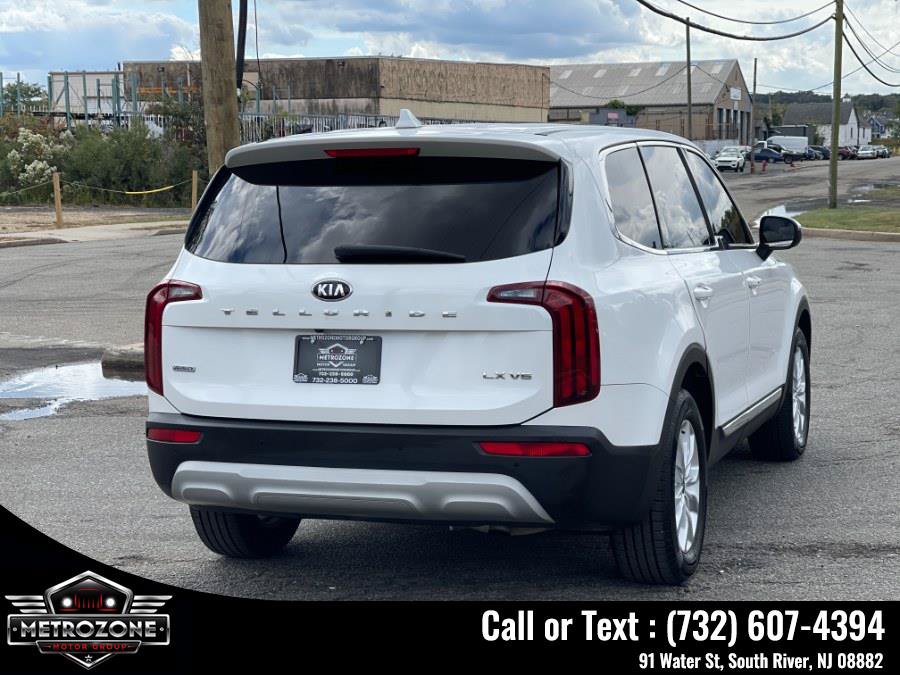 Used 2021 Kia Telluride LX AWD/4WD image 11