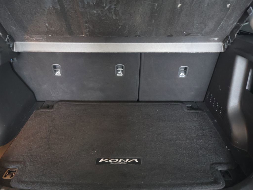 Used 2022 Hyundai Kona SEL image 13