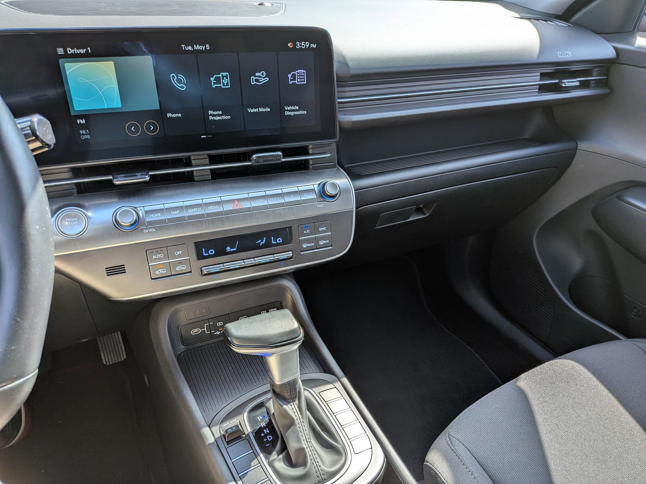 Used 2025 Hyundai Kona SEL FWD image 22