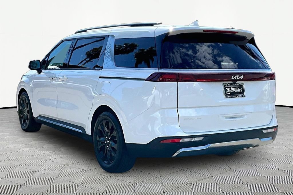 Certified 2024 Kia Carnival SX FWD image 6