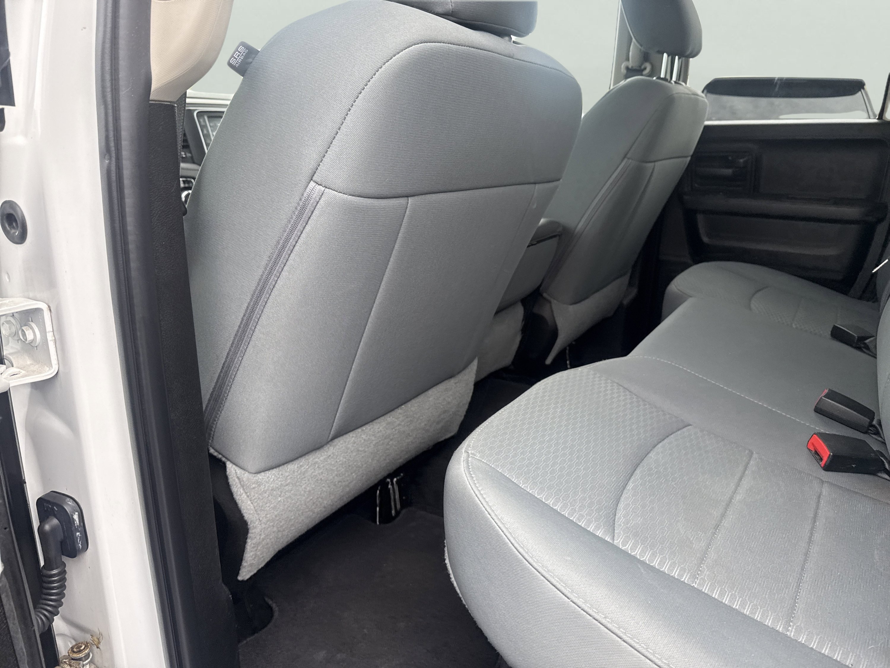 Used 2019 RAM 1500 Express AWD/4WD image 10