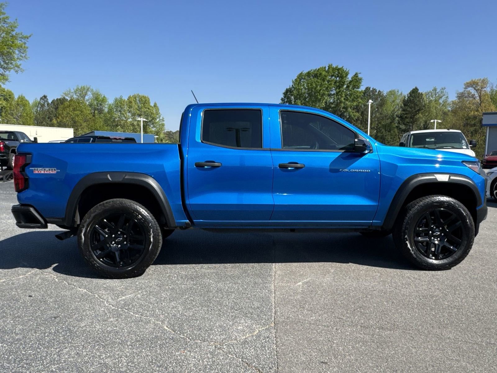 Used 2024 Chevrolet Colorado Trail Boss w/ Advanced Trailering Package image 11