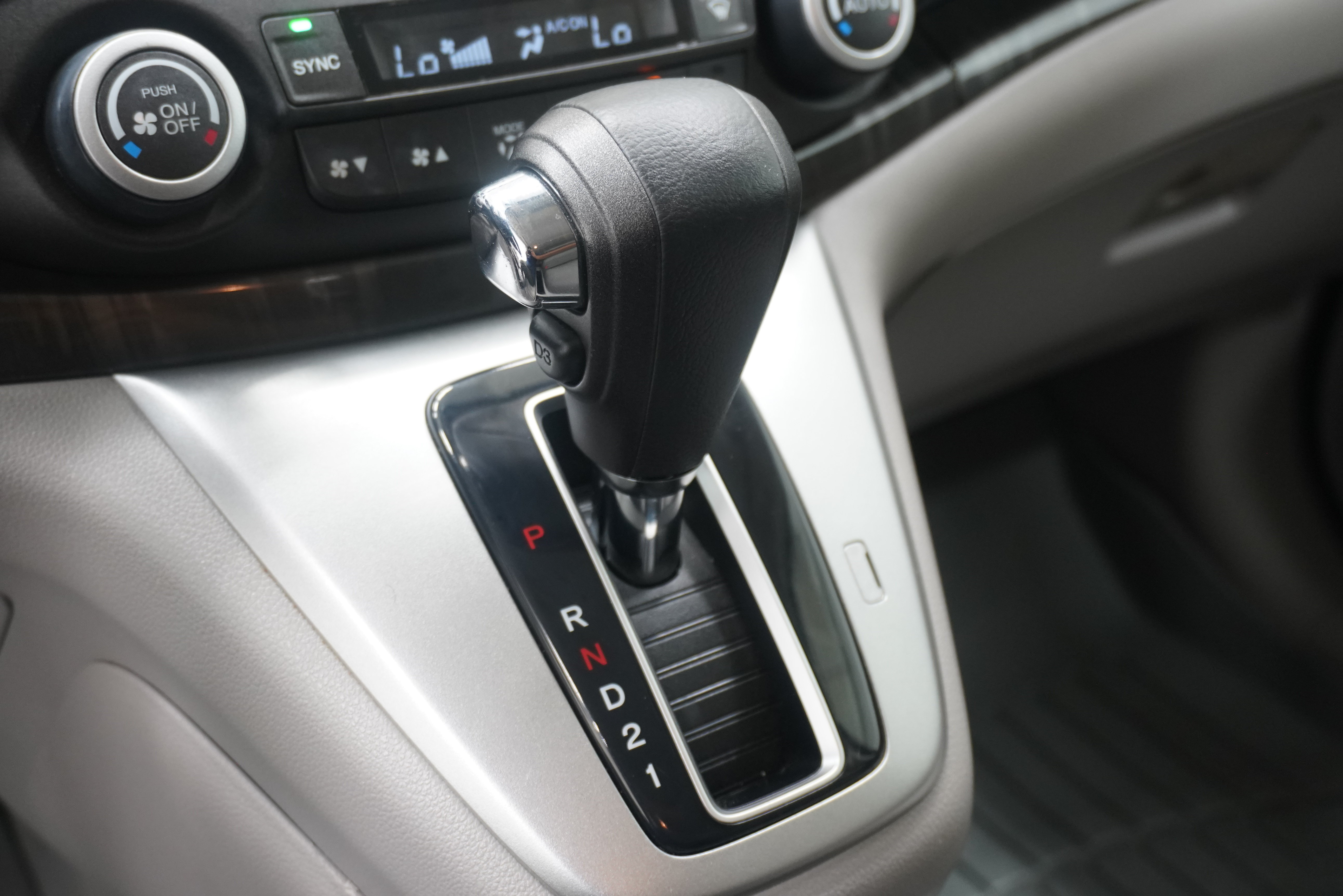 Used 2013 Honda CR-V EX-L image 21