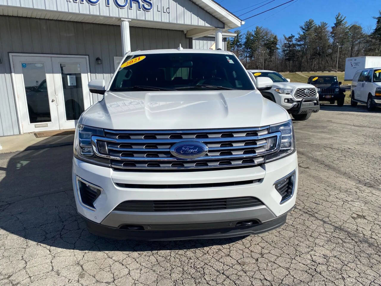 Used 2021 Ford Expedition Limited AWD/4WD image 8