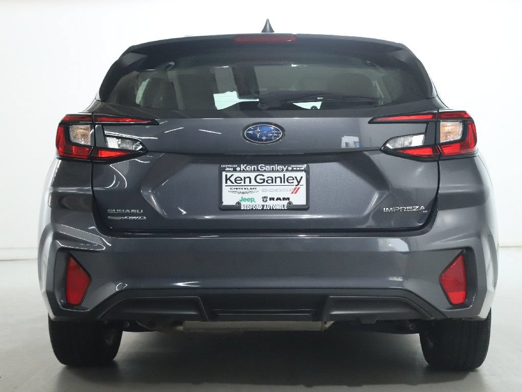 Used 2024 Subaru Impreza 2.0i AWD/4WD image 40
