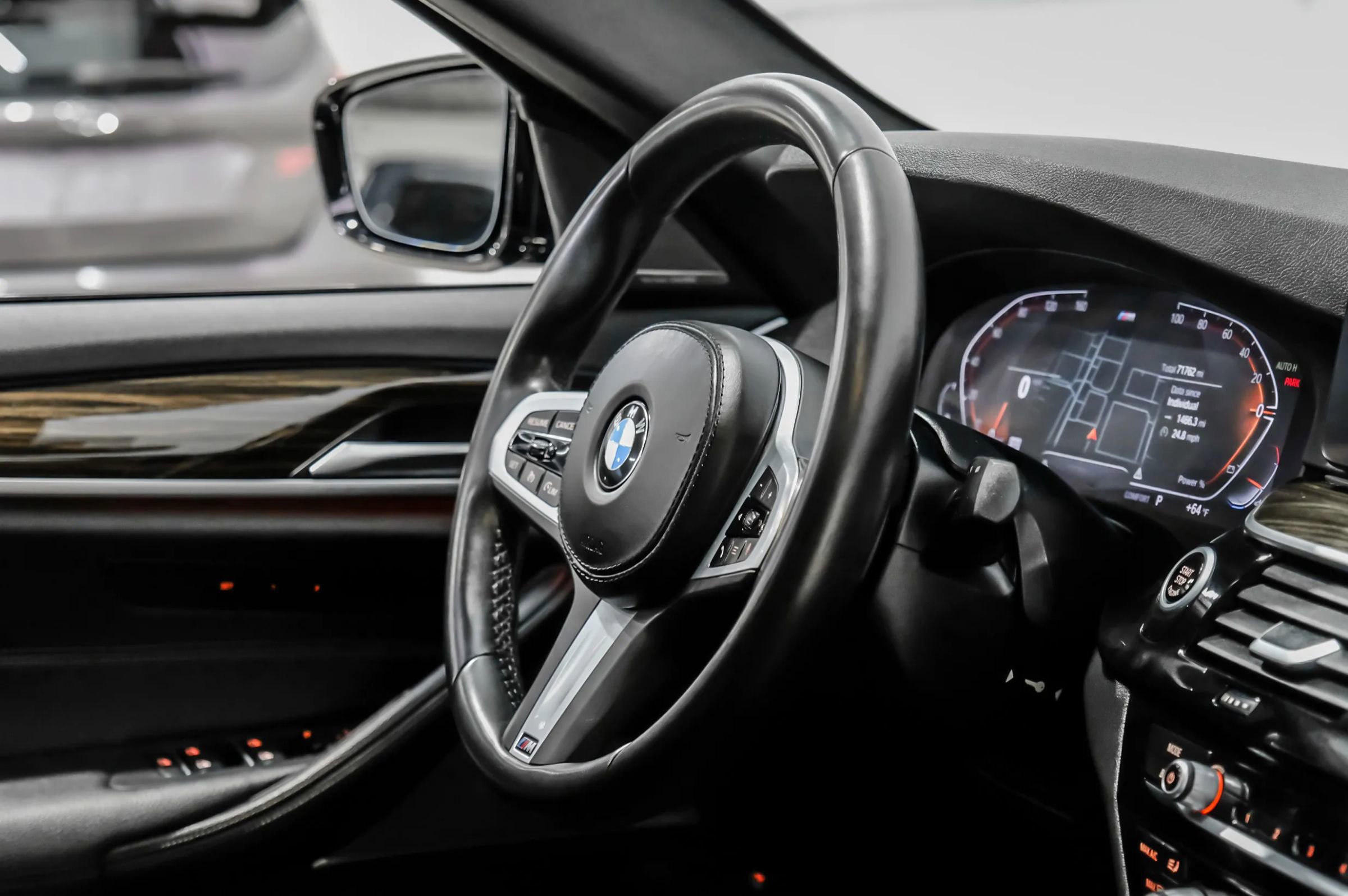 Used 2022 BMW 540i w/ M Sport Package RWD image 12