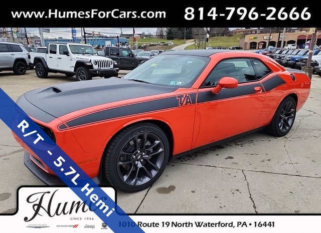 Used 2023 Dodge Challenger R/T w/ T/A Package image 1
