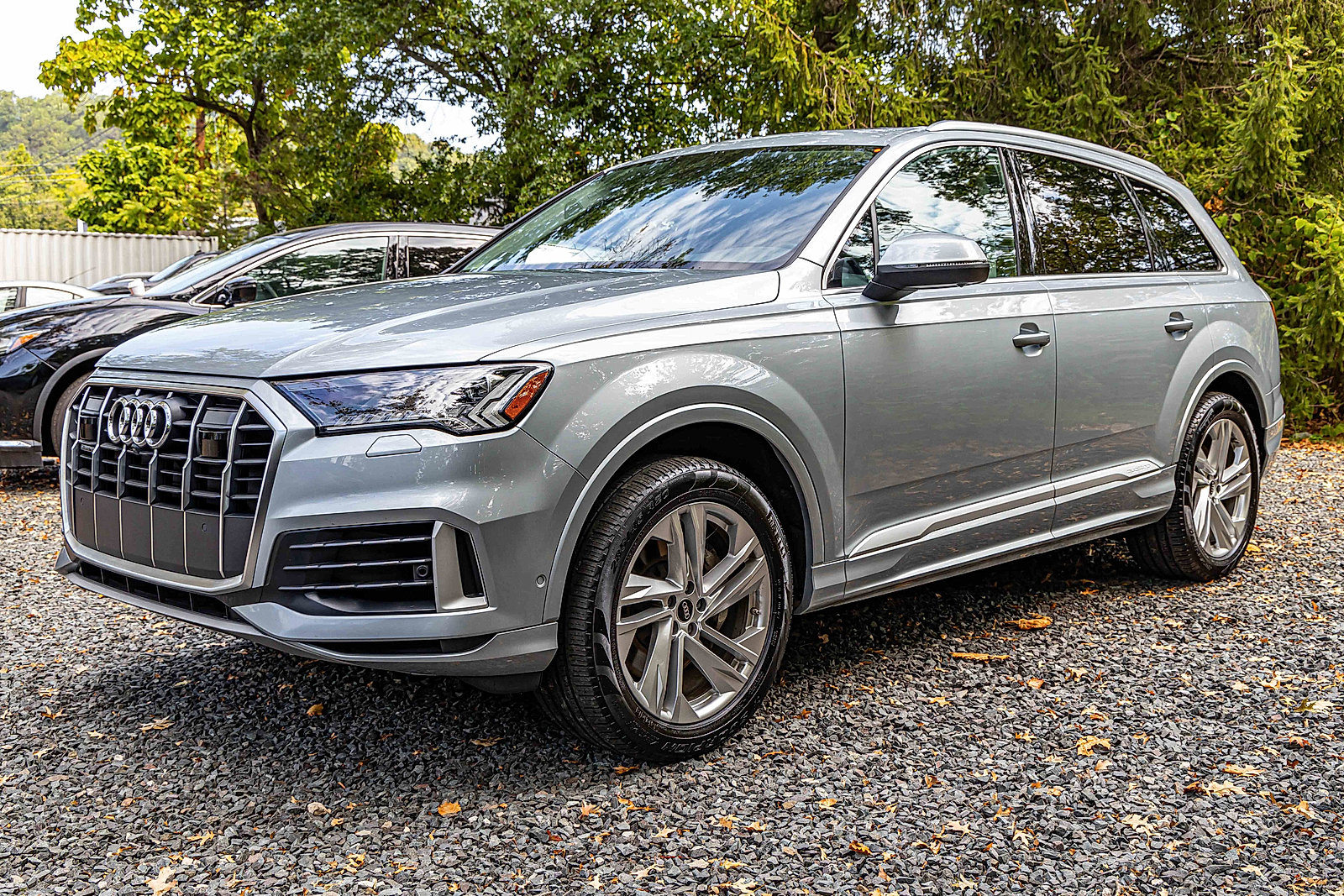 Used 2024 Audi Q7 Premium Plus image 3