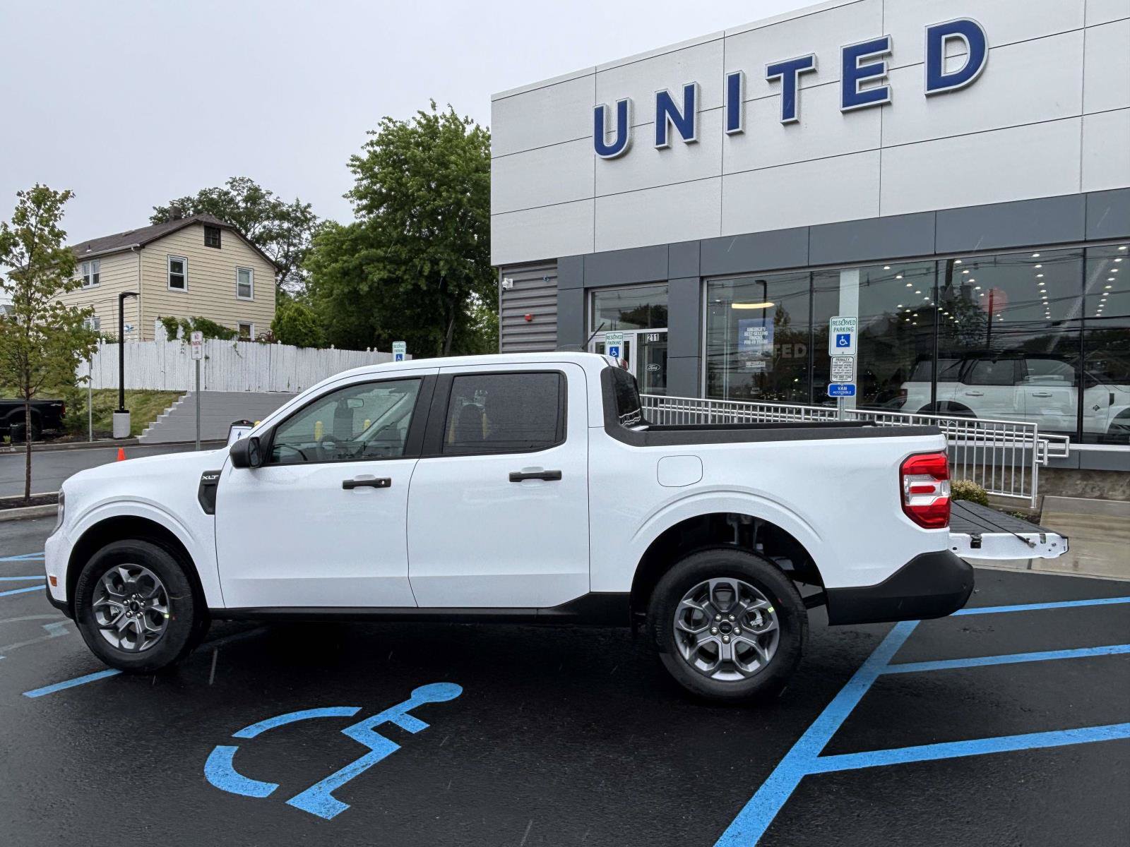 New 2026 Ford Maverick XLT w/ Equipment Group 301A AWD/4WD image 3
