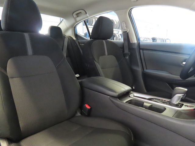 Used 2025 Nissan Sentra SV FWD image 6