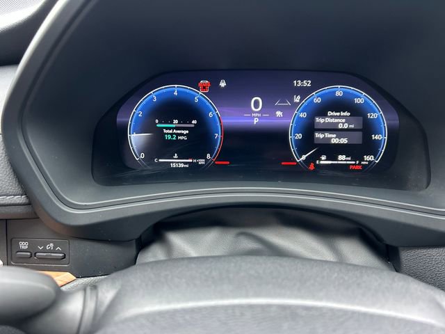 Used 2024 Toyota Grand Highlander Limited image 18