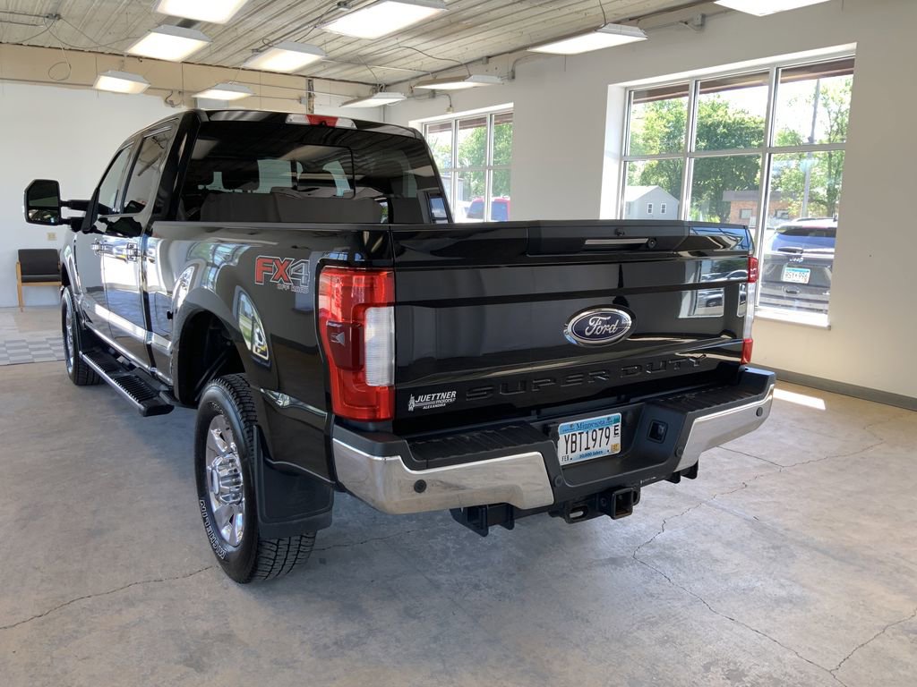 Used 2017 Ford F350 Lariat w/ Lariat Ultimate Package AWD/4WD image 8