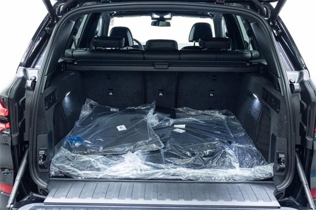 New 2026 BMW X5 xDrive40i w/ M Sport Package image 11