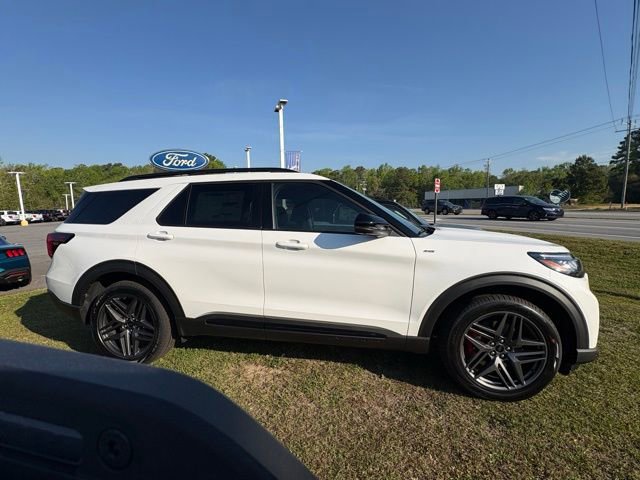 New 2026 Ford Explorer ST-Line RWD image 6